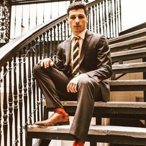 Meet your Posher, Casey